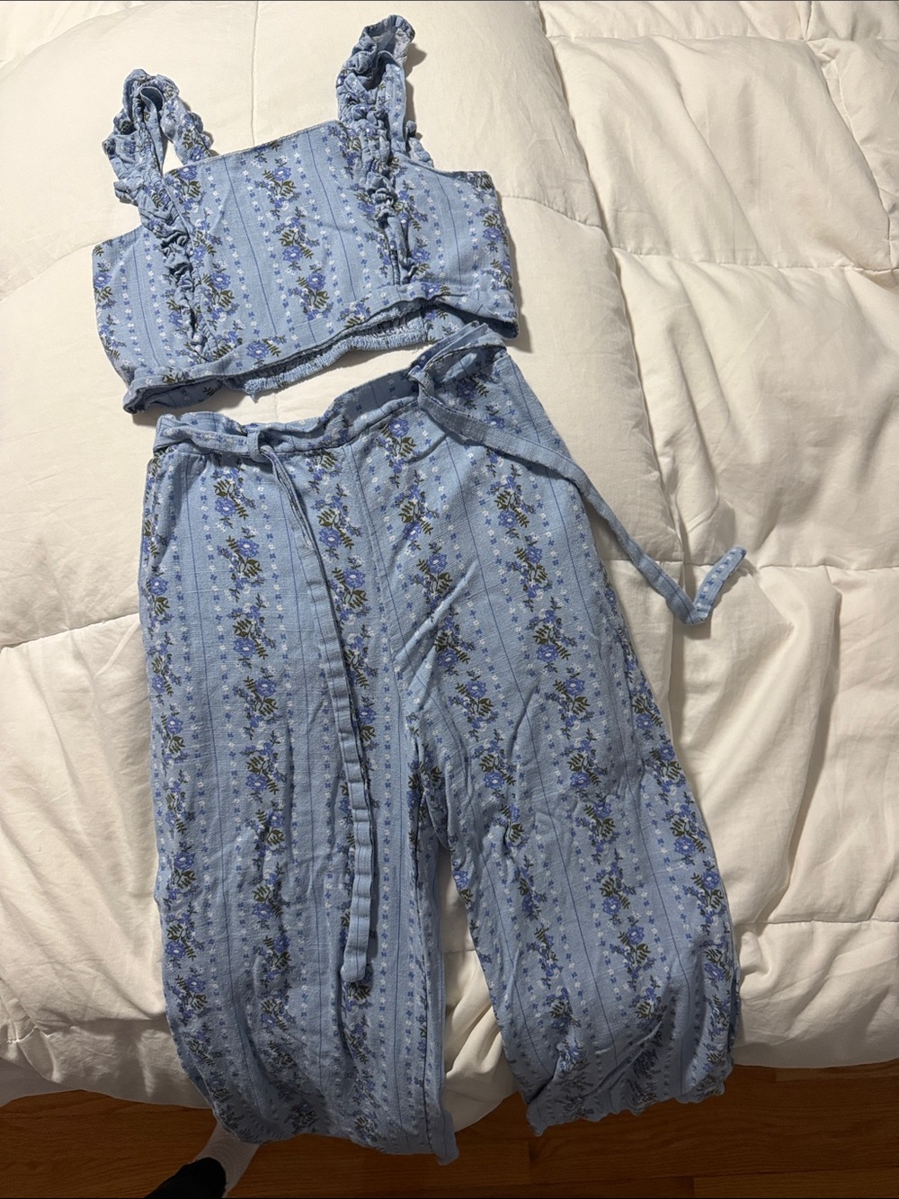 Girls' Light Blue Floral Crop Top & Wide-Leg Set